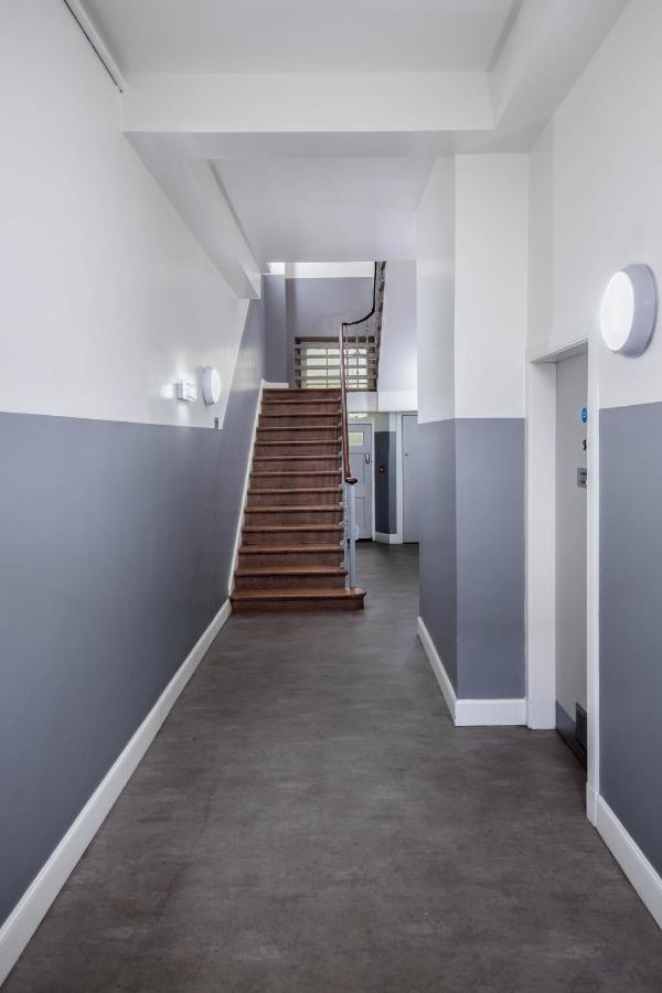 Modern In Prime Location Appartement *